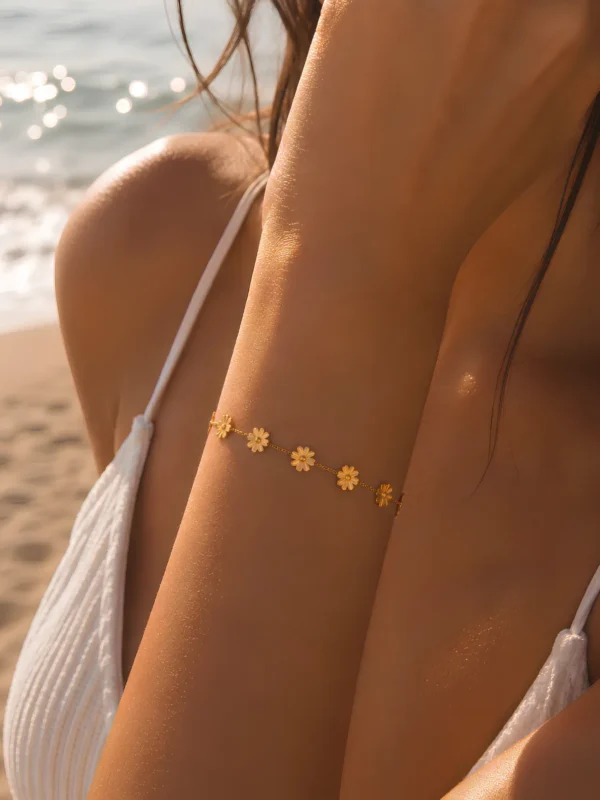 Bloom Charm Bracelet