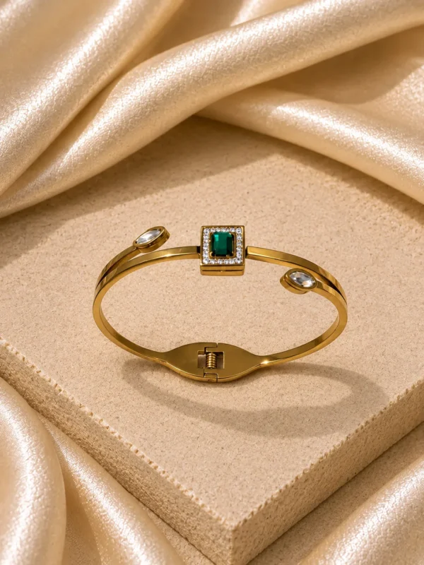 Emerald Glow Bracelet
