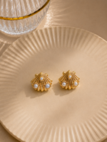 Seaside Shell Stud Earrings